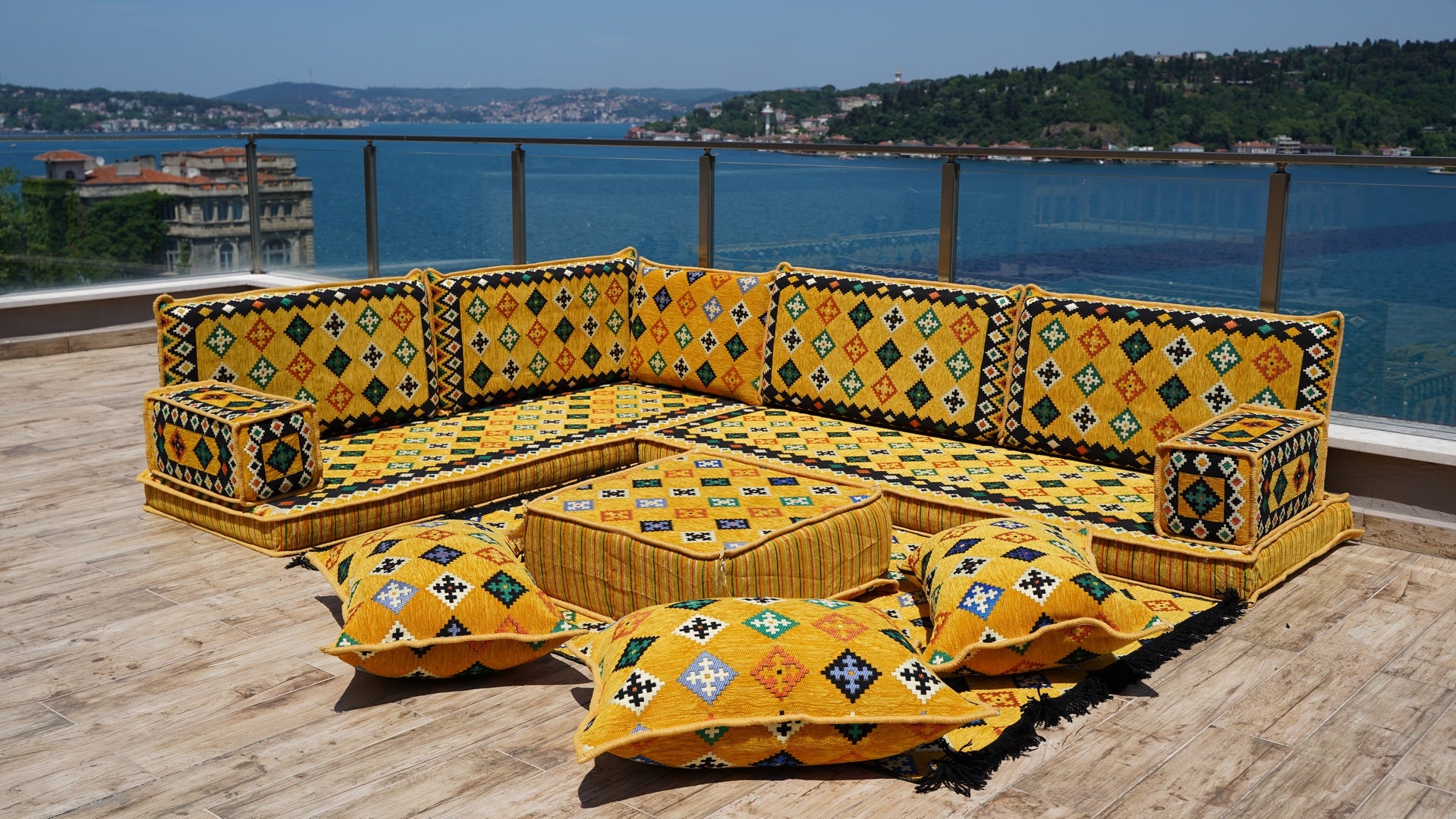 Arabic Floor Seating Outdoor Arabic Majlis Furniture Corner Floor Sofa Set  Bohemian Floor, image size:1919x1080