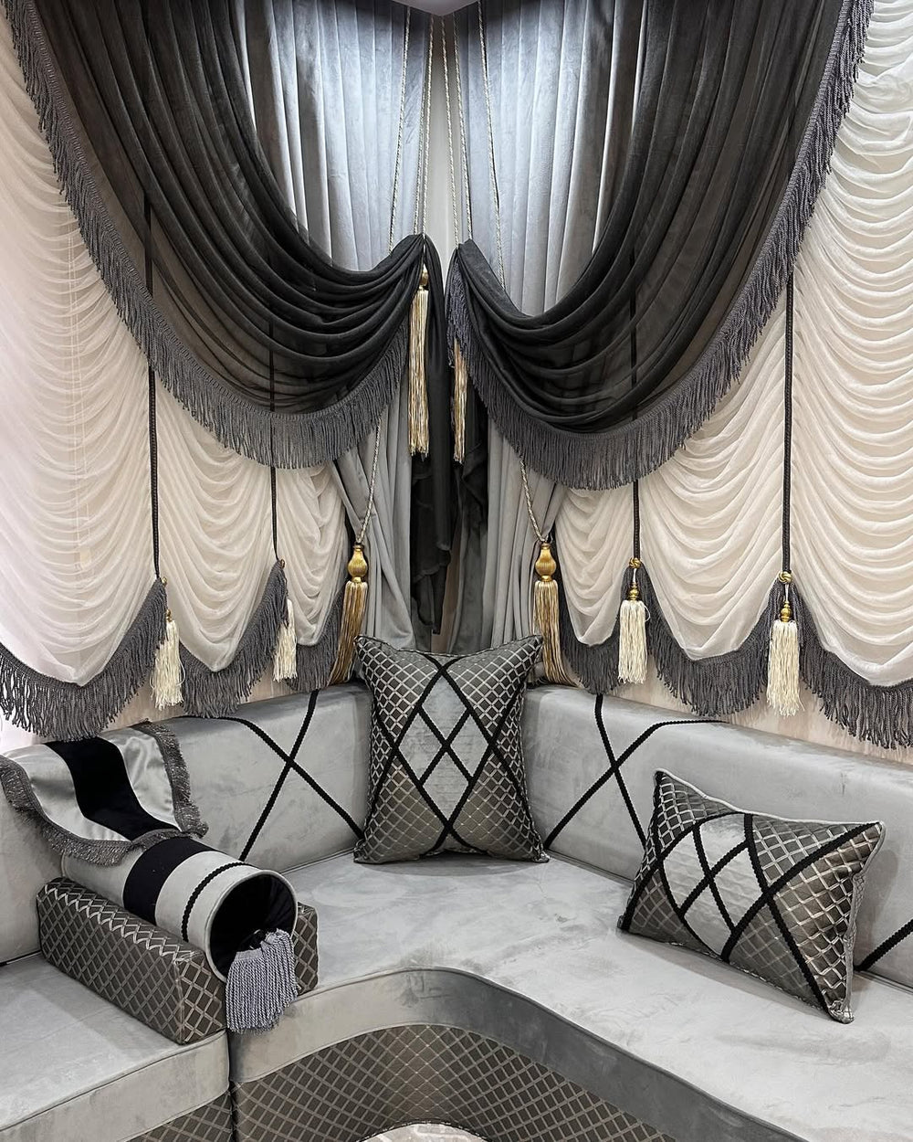 Arabic Majlis & Order Process