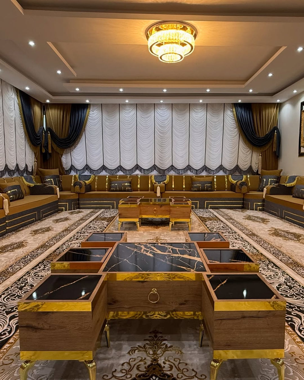 Yemeni Majlis, Arabic Majlis Sofa, Moroccan Living Room Furniture, Arabic Majlis Cushions, Arabic Jalsa, Wooden Bench Majlis, Arabic Sofa Seating