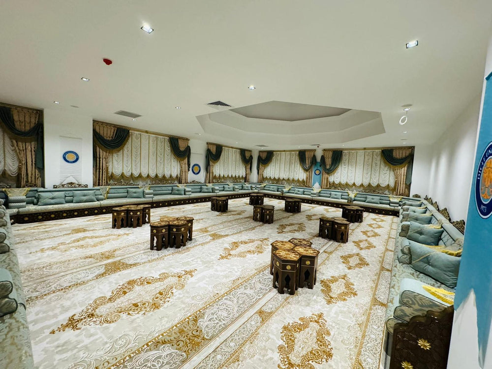 Arabic Majlis Sofa, Turkish Rug Sofa, Arabic Jalsa, Wooden Bench for Restaurant and Cafés, Arabic Furniture for Restaurants, Moroccan Majlis, Yemeni Majlis