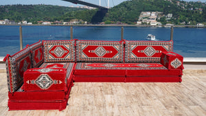 Rote Bodenkissen, L-förmige arabische Sitzsofas, Balkonterrassesofas, waschbare Kissenbezüge