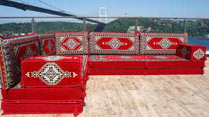 Rote Bodenkissen, L-förmige arabische Sitzsofas, Balkonterrassesofas, waschbare Kissenbezüge