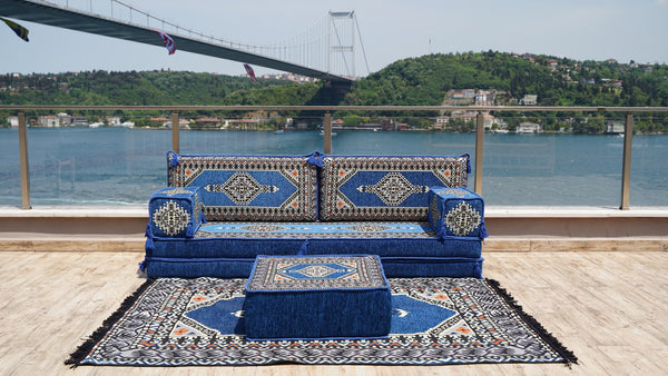 أريكة أرضية زرقاء ملكية، طقم أريكة أرضية تقليدية، أريكة مقسمة مع أريكة عثمانية وسجادة، طقم أريكة أرضية عربية، سجادة يوغا وتأمل، سرير أريكة فوتون
