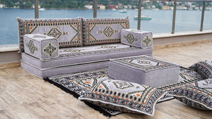 أريكة رمادية مفردة، أريكة عربية، أريكة تراس مع أريكة عثمانية وسجادة، سجادة تركية، أريكة سرير، أريكة أرضية، أريكة تأمل، أثاث غرفة المعيشة