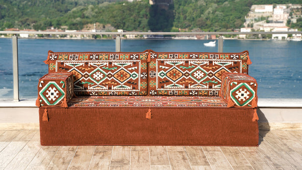 طقم جلوس مغربي أرضي، مجلس عربي، أريكة أرضية عربية مع أريكة عثمانية وسجادة، وسادة شرقية، وسادة مغربية، وسادة أرضية عرقية