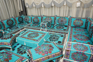 أطقم أرائك ديوان تقليدية، أرائك مقطعية، طقم أرائك مجلس، جلوس عربي على الأرض، أرائك أرضية شرق أوسطية، أرائك صالة عربية، أرائك بمقعدين