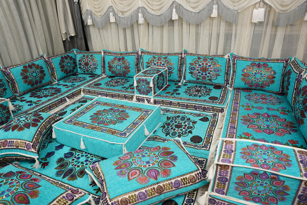 أطقم أرائك ديوان تقليدية، أرائك مقطعية، طقم أرائك مجلس، جلوس عربي على الأرض، أرائك أرضية شرق أوسطية، أرائك صالة عربية، أرائك بمقعدين