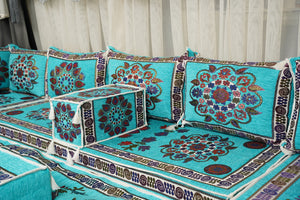 أطقم أرائك ديوان تقليدية، أرائك مقطعية، طقم أرائك مجلس، جلوس عربي على الأرض، أرائك أرضية شرق أوسطية، أرائك صالة عربية، أرائك بمقعدين