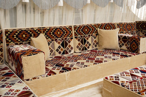 أطقم كنب ديوان أصلية، كنب غرفة معيشة على طراز بوهو، كنب مجلس عربي، طقم كنب تقليدي، كنب أرضي مقسم، وسادة مغربية