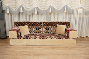 أطقم كنب ديوان أصلية، كنب غرفة معيشة على طراز بوهو، كنب مجلس عربي، طقم كنب تقليدي، كنب أرضي مقسم، وسادة مغربية