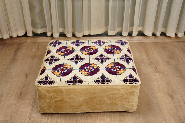 طقم وسائد أرضية، كنبة أرضية تركية، طقم كنب ديوان، كنبة مغربية، طقم كنب مقسم، طقم كنب غرفة معيشة على طراز بوهو، كنبة أرضية عربية