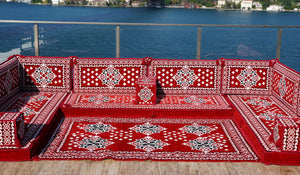 U-förmige arabische Bodensitzgelegenheiten, orientalische rote Bodenkissen, Ecksofa, marokkanische Wohnzimmerkissen