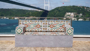 أريكة أرضية رمادية، مجلس عربي، أريكة غرفة معيشة مغربية، أريكة أرضية تركية مع أريكة عثمانية وسجادة، وسائد عرقية، أرائك حديقة تراس