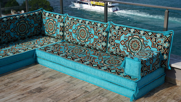 Hellblaue Boden-Sitzgarnitur, L-förmiges arabisches Sofa-Set, Orientalische Bodenbestuhlung, Bodenkissen, Ecksofa