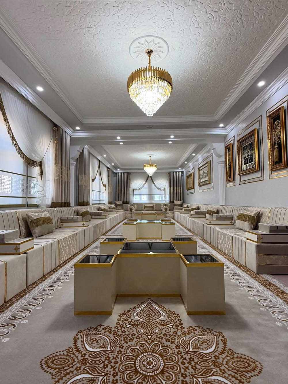 Arabic Furniture for Cafes, Arabic Majlis, Wooden Bench Majlis, Moroccan Majlis, Arabic Sofa Seating, Arabic Majlis Jalsa, Arabic Floor Seating