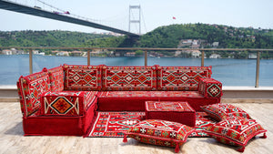 Rotes türkisches Bodensitzkissen, Eck-Bodensitzgruppe, L-förmiges Sofa-Set, orientalisches Bodensitzkissen, Palettensofa, ethnisches Sofa