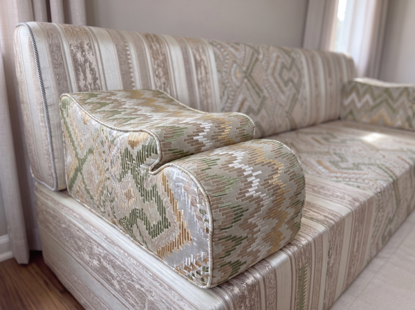 Green Desert Flame Arabic Majlis Sofa – Corner Sectional Floor Cushions – Authentic Majlis Seating – Moroccan Style Couch