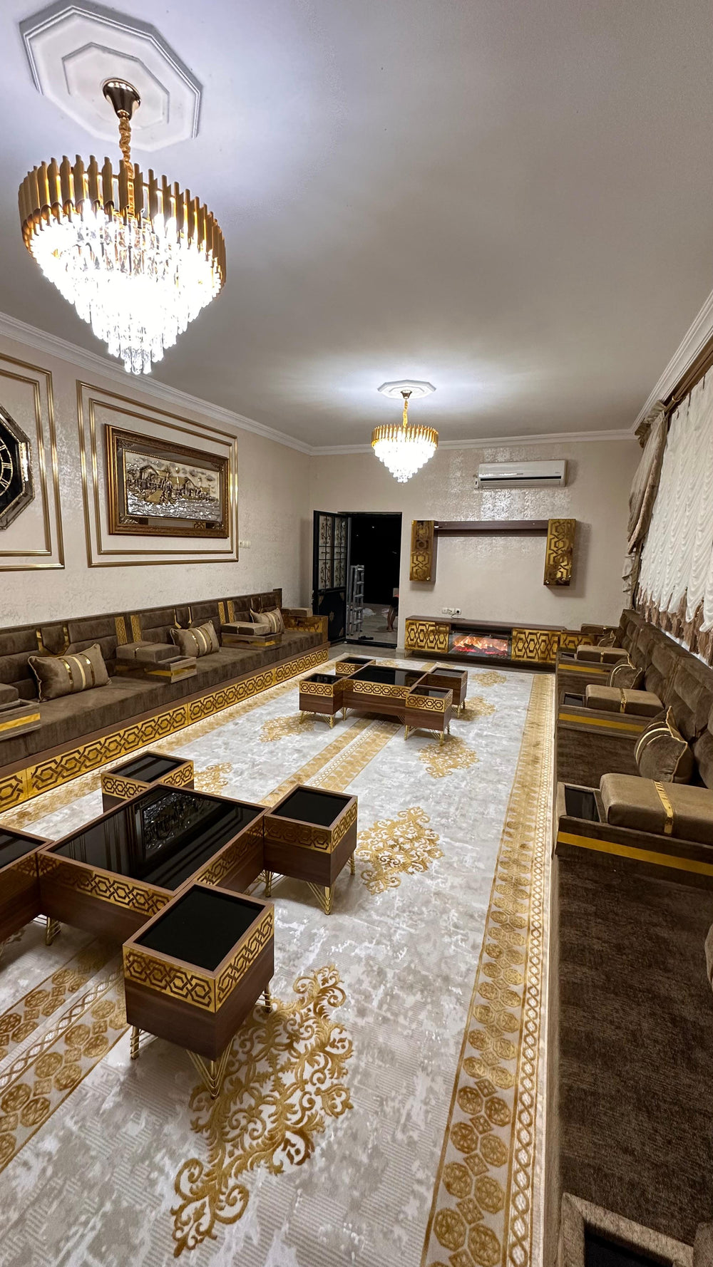 Arabic Majlis Sofa, Arabic Jalsa Set, Wooden Bench for Restaurant and Cafés, Arabic Majlis, Moroccan Living Room Furniture, Ottoman Sofa, Yemeni Majlis