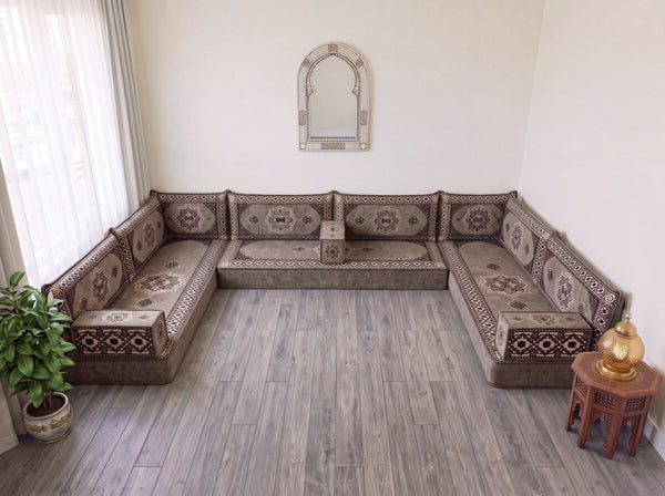 طقم جلوس أريكة أرضية بني، وسائد أرضية زاوية، طقم أريكة عربية على شكل حرف U، أرائك خشبية، أرائك مقسمة