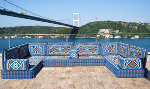 Blaues U-förmiges arabisches Sofaset, Bodenkissen, Palettensofa, Bankkissen, arabischer Majlis, marokkanische Dekoration