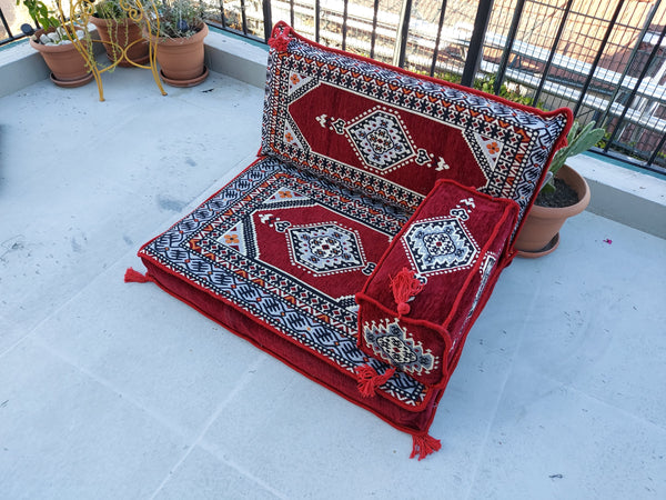 Red Pallet Sofa, Floor Cushions, Loveseats, Small Sectional Sofa, Arabic Sofa Floor Seating Set,Meditation Sofa, Arabic Majlis, Kilim Rug Design - Arabic Sofa