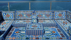Blaues U-förmiges arabisches Sofaset, Bodenkissen, Palettensofa, Bankkissen, arabischer Majlis, marokkanische Dekoration