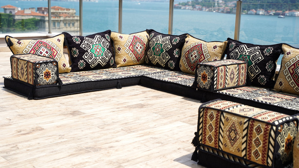 Why Floor Pillows are Part of the Arabic Style of Decorating